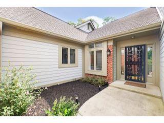 Property in Indianapolis, IN 46260 thumbnail 2