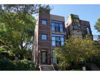 Property in Chicago, IL thumbnail 4