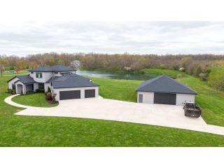 Property in Spencerville, IN 46788 thumbnail 0