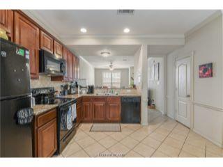 Property in College Station, TX 77840 thumbnail 2