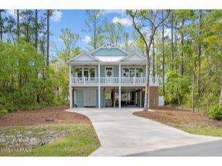 Property in Oak Island, NC thumbnail 6