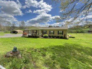 Property in Dover, TN thumbnail 1
