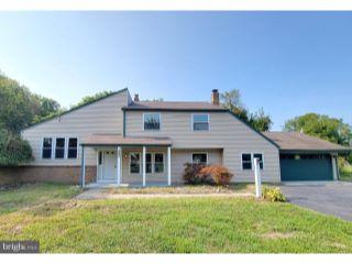 Property in Carneys Point, NJ 08069 thumbnail 0