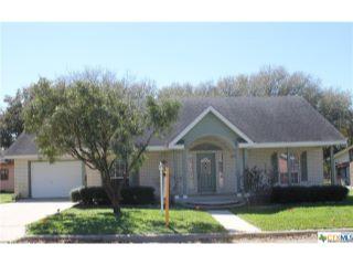 Property in Floresville, TX 78114 thumbnail 0