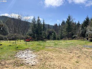 Property in Myrtle Point, OR 97458 thumbnail 2
