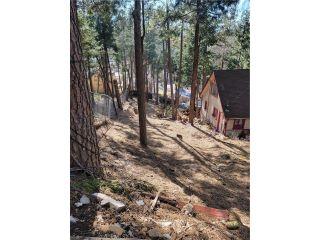 Property in Crestline, CA thumbnail 1