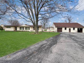 Property in Port Clinton, OH 43452 thumbnail 2