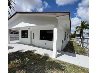 Property in Miami, FL 33147 thumbnail 1