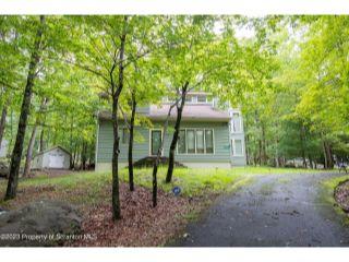 Property in East Stroudsburg, PA 18301 thumbnail 1
