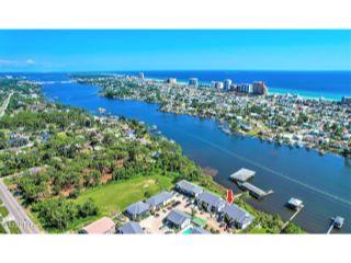 Property in Panama City Beach, FL thumbnail 1