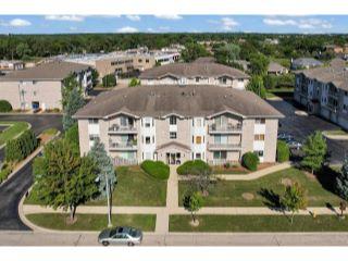 Property in Addison, IL thumbnail 6