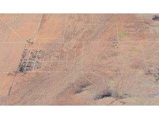 Property in North Edwards, CA thumbnail 5