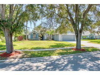 Property in Kissimmee, FL 34744 thumbnail 2