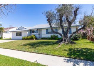 Property in West Covina, CA thumbnail 4