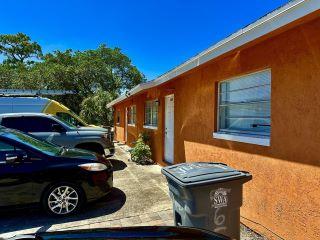 Property in West Palm Beach, FL 33413 thumbnail 2