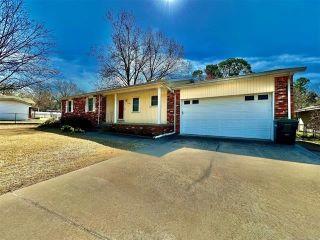 Property in Tahlequah, OK thumbnail 2