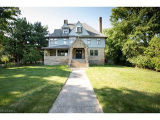 Property in Cleveland Heights, OH 44106 thumbnail 0