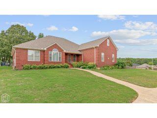 Property in Jonesboro, AR thumbnail 1