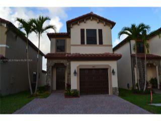Property in Homestead, FL thumbnail 5