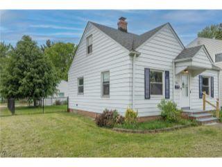 Property in Willowick, OH thumbnail 4