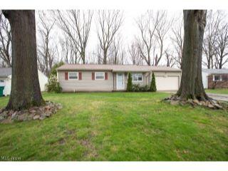 Property in Mentor, OH thumbnail 2