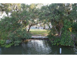 Property in Clearwater, FL thumbnail 2
