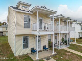 Property in Gulfport, MS thumbnail 6