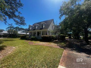 Property in Gulf Shores, AL thumbnail 1