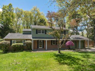 Property in Parsippany-Troy Hills, NJ thumbnail 3