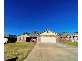 Property in Tahlequah, OK thumbnail 1