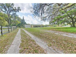 Property in Bushnell, FL 33513 thumbnail 1