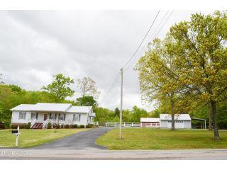 Property in Crossville, TN thumbnail 1