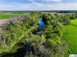Property in Holland, TX thumbnail 2