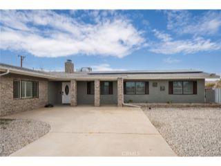 Property in Yucca Valley, CA 92284 thumbnail 1