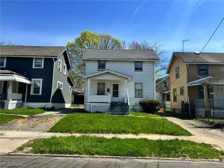 Property in Cleveland, OH thumbnail 1