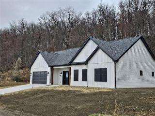 Property in Allegheny Twp - WML, PA 15613 thumbnail 1