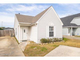 Property in D'Iberville, MS thumbnail 6