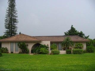 Property in Fort Myers, FL 33919 thumbnail 1