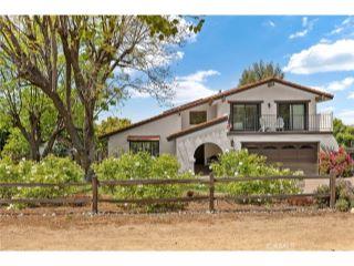 Property in Redlands, CA thumbnail 4