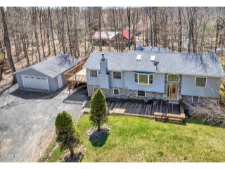 Property in Pocono Lake, PA 18347 thumbnail 1