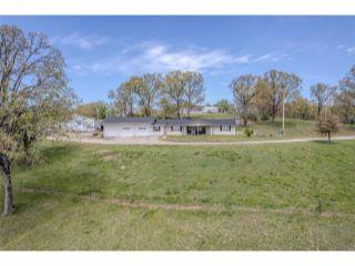 Property in Richland, MO thumbnail 3