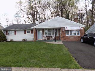 Property in Fairless Hills, PA thumbnail 3