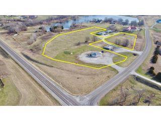 Property in Milan, MO thumbnail 1