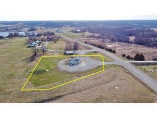 Property in Milan, MO thumbnail 3