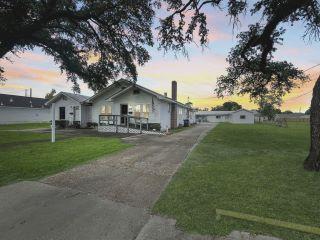 Property in Lake Charles, LA thumbnail 2