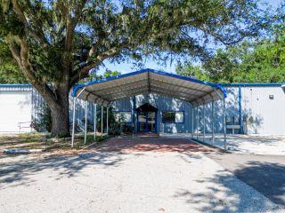 Property in Valrico, FL 33594 thumbnail 0