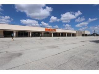 Property in Mattoon, IL thumbnail 5