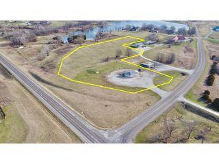 Property in Milan, MO thumbnail 2
