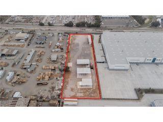 Property in Fontana, CA 92337 thumbnail 2