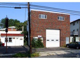Property in East Rutherford, NJ thumbnail 1